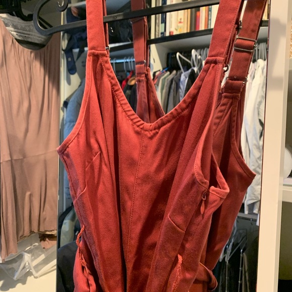 Maternity jump suit with pockets - Picture 3 of 3